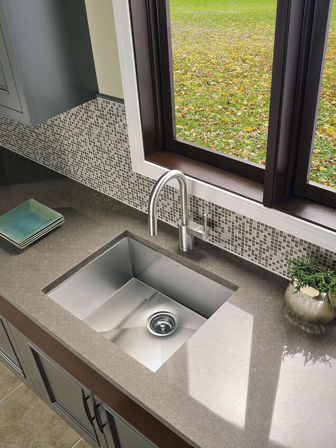Moen Align Spot Resist Stainless One-Handle Modern Pulldown Bar Faucet with Power Clean and Reflex Docking System, 5965SRS